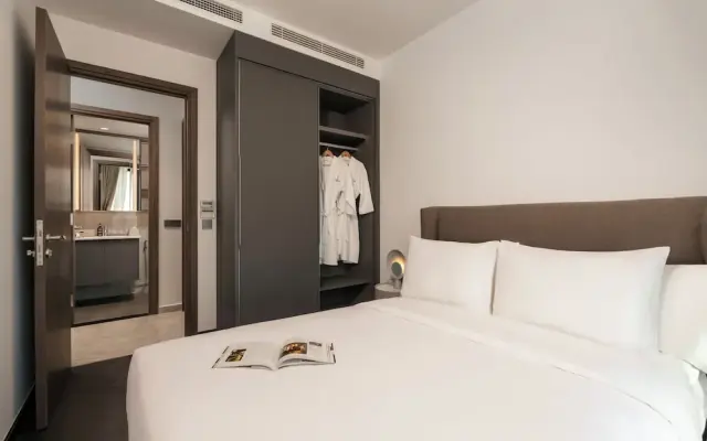 Lancaster Legacy Hotel & Apartments