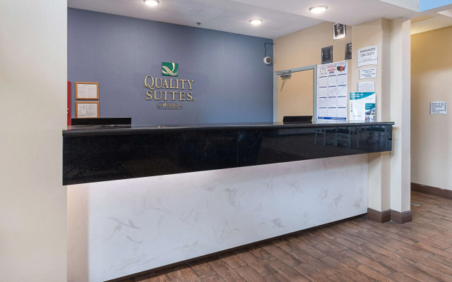 Quality Suites Temple I-35