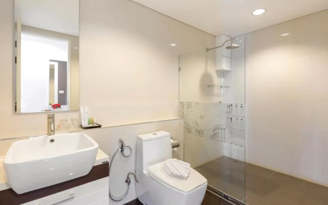 Regent 15 Condo