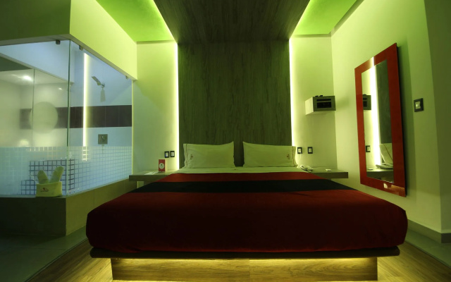 Auto Hotel Marques - Adults Only