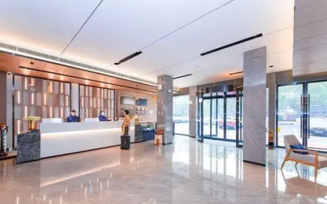 Echarm Hotel Xiaogan Yingcheng Sports Center