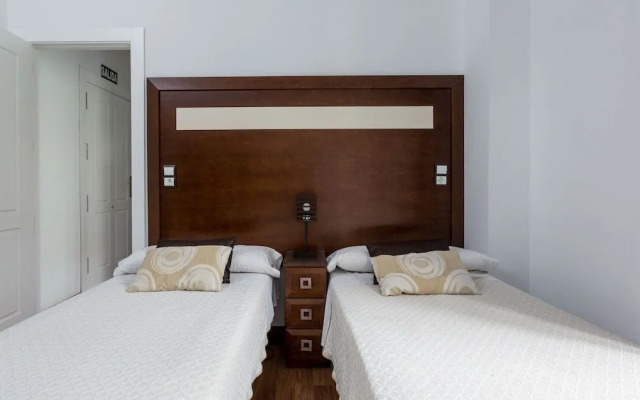 Apartamentos Lonja del Marques