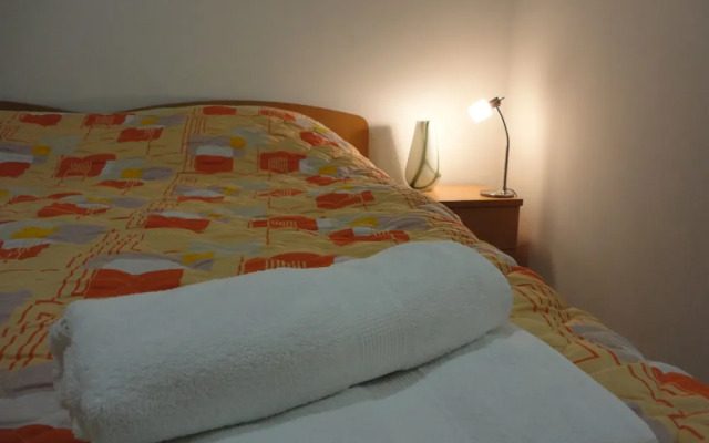 Accommodation Mell
