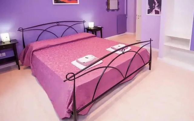 S.2 - Rooms of Colors B&B