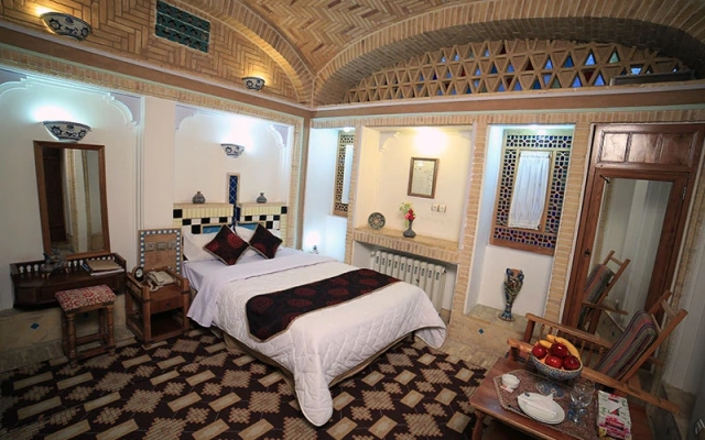 Moshir Al-mamalek Hotel