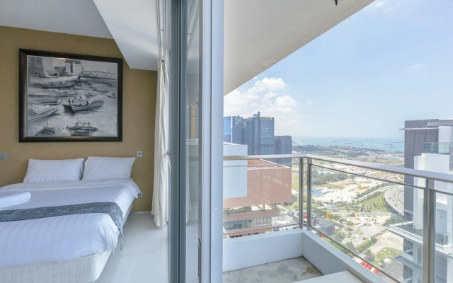 High Level TanjongPagar CBD Apartment