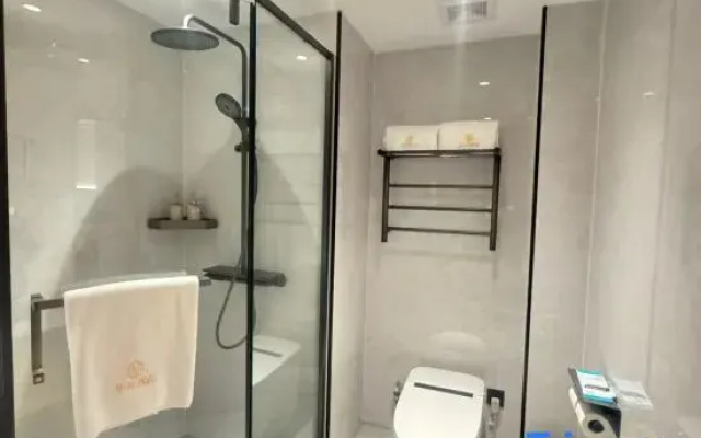 Huafu Shengyan Hotel (Yancheng High-tech Zone Zhenxing Road)