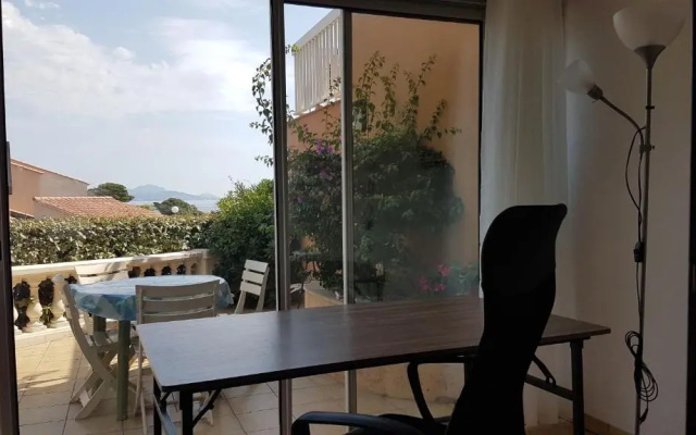 Logement calme proche mer, 4 personnes, St Aygulf
