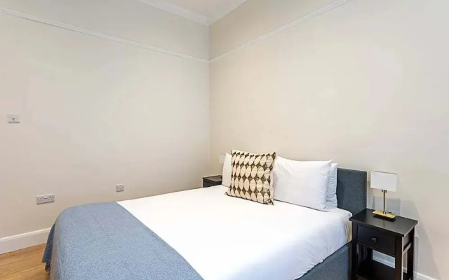 Modern Bayswater Flat