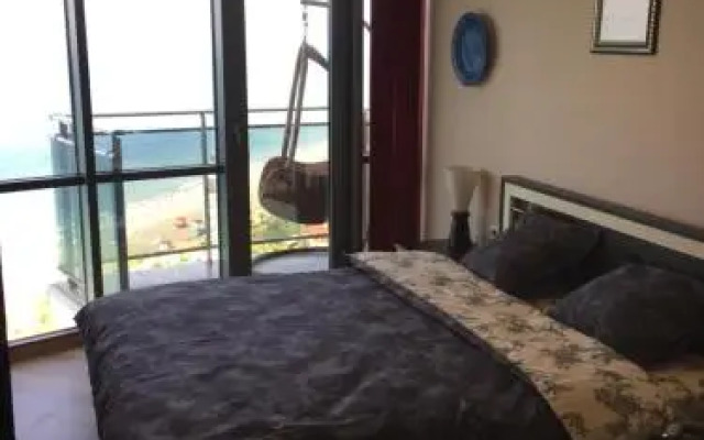 Sea Towers 2309
