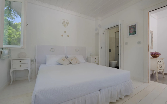 Amaranda Ada Evi - Adults Only