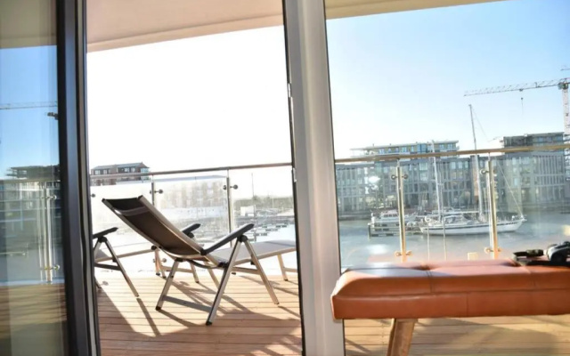 LOFT Port Marina 26