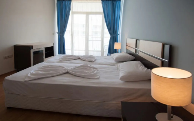 Black Sea Star Aparthotel