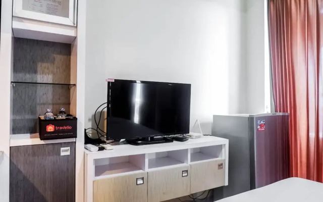 Relaxing Studio Apartment at Tamansari Papilio