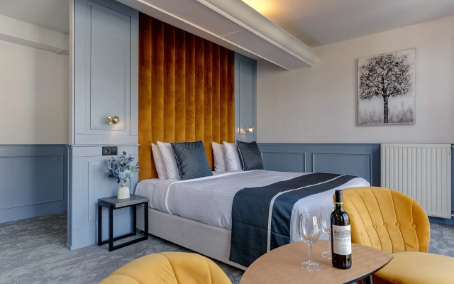 Hotel Royal Bridges