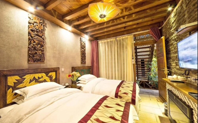 Lijiang Yunman Inn