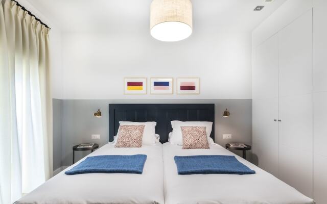 Отель Slow Suites Bellas Artes Испания, Мадрид - отзывы, цены и фото номеров - забронировать отель Slow Suites Bellas Artes онлайн вид на фасад
