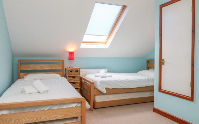 15 Surf Cottages