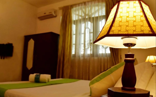 Sky Transit Hotel