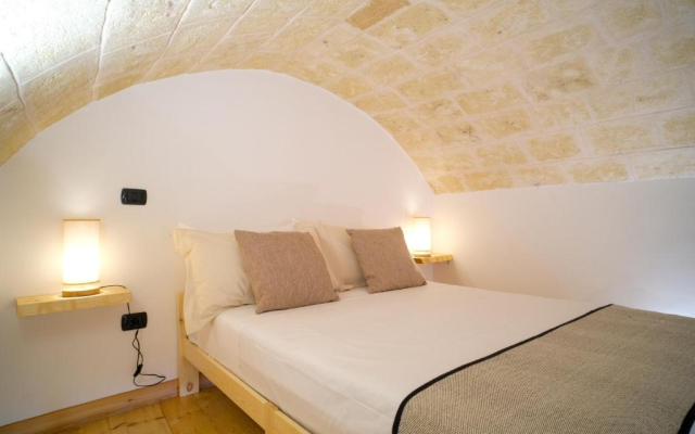 Al Chiasso 12 (Adults Only)