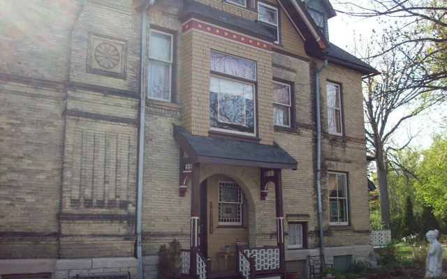 Manderley Bed and Breakfast