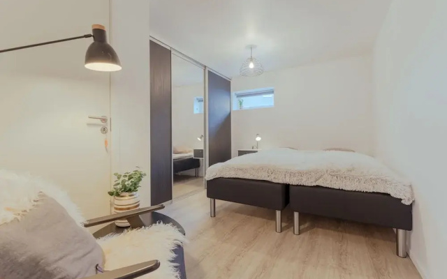 Lovely Apartment | 10 Min Walk From City Centre