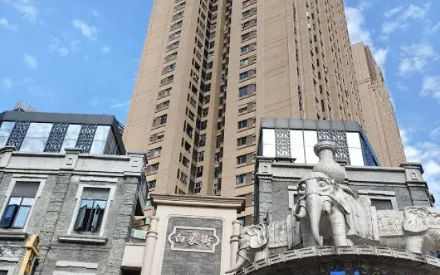 Jie Fangbei Hongyadong Juman Yinying Riverview Hotel-style