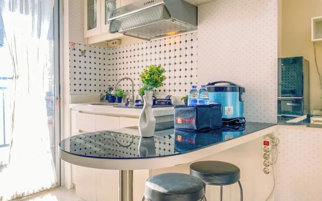 2Br Space Near Mall At Bassura City Apartment