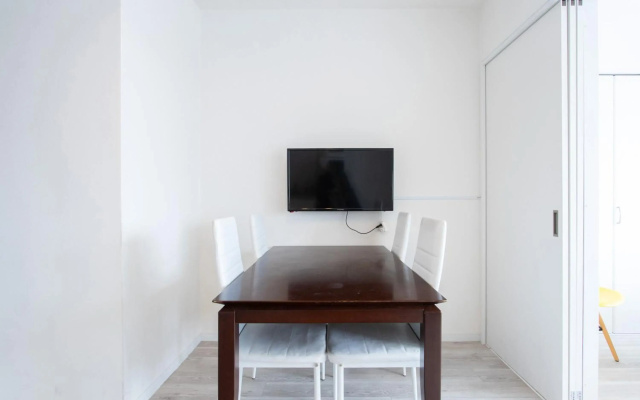 Katakasu Apartment