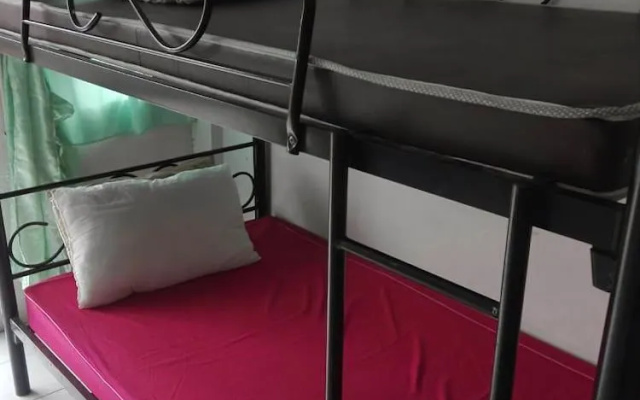 Gondor Guesthouse - Hostel