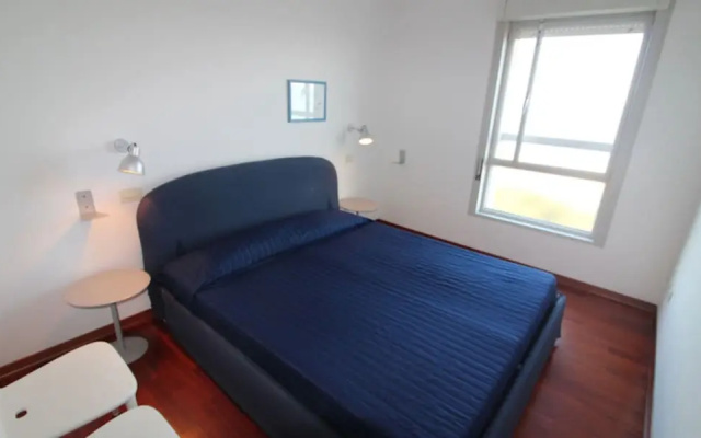Spacious Apartment With sea View