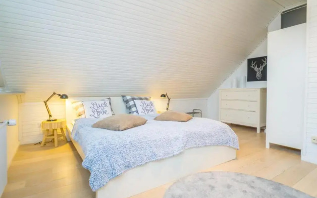 Große Wohnung in perfekter Lage mit Balkon!