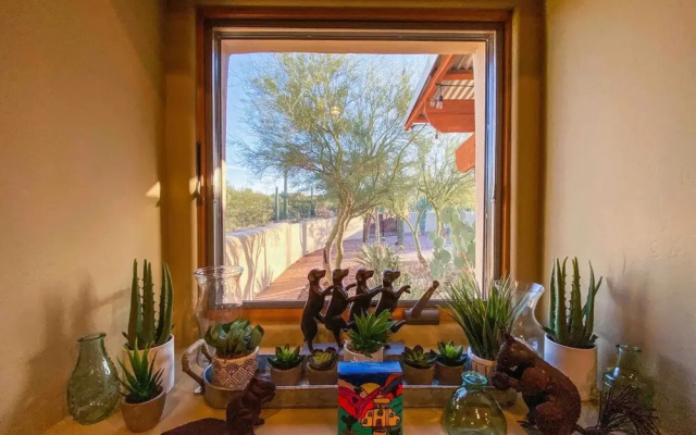 La Puerta Azul- Stunning Desert Retreat; Pool/Spa