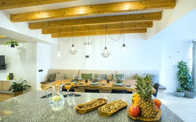 Villa Miquel