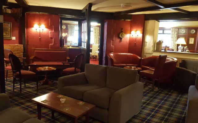 Walnut Tree Hotel