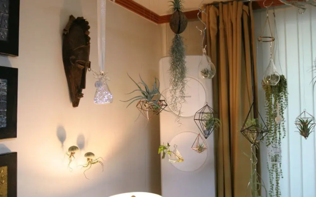 Refee House