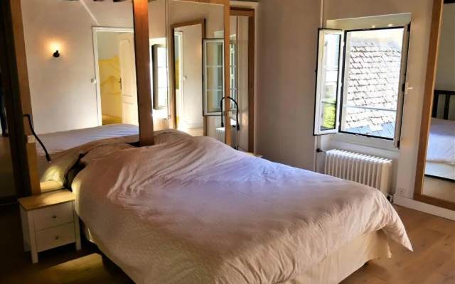 Gite Gien, 8 pièces, 15 personnes - FR-1-590-159
