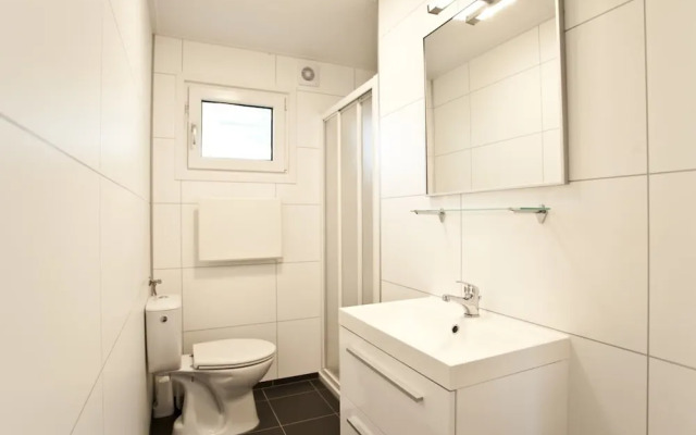 Nice Chalet With Dishwasher, Near the Veluwemeer