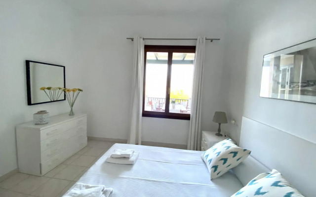 Kika Apartment in Pollensa / Pollença