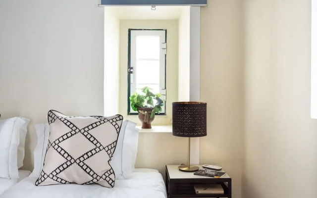 ALTIDO Classic 2BR Apt in Baixa w/balcony in Baixa, close by Rossio subway