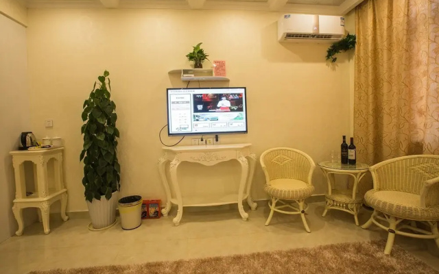 Гостевой дом Wuzhen Furenju Guest House