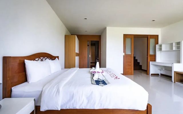 CAPITAL O890 The Royal Bay View Villas