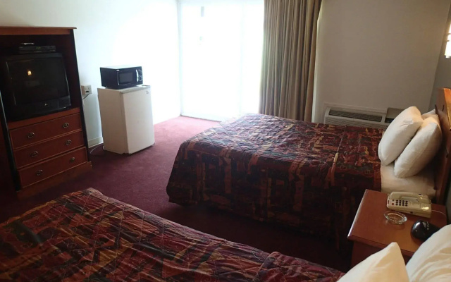 Crystal Inn Neptune