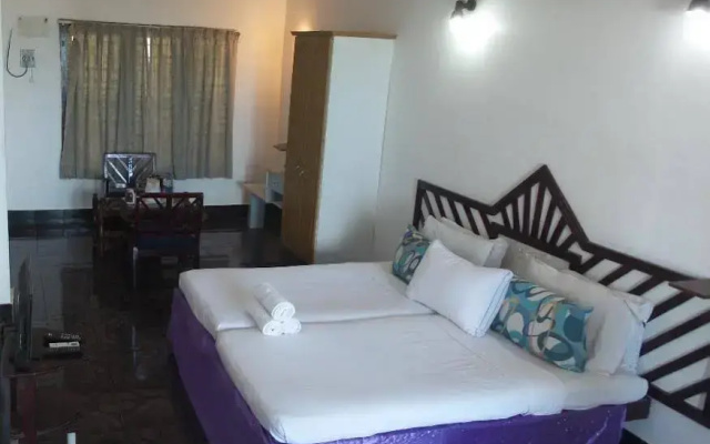 Raja Hotel