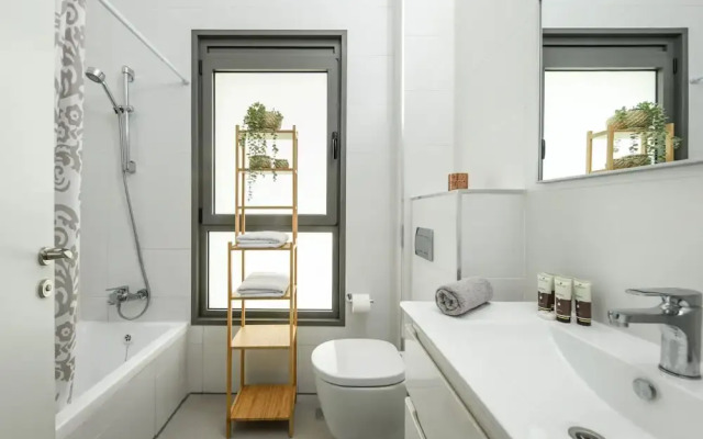 Magnificent Achziv Beach Apt in Nahariya