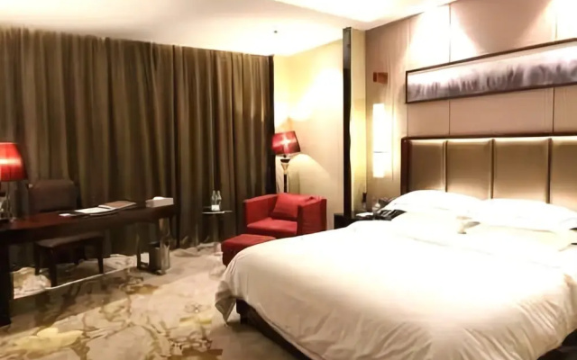 Darius International Hotel (Panlong Cave)