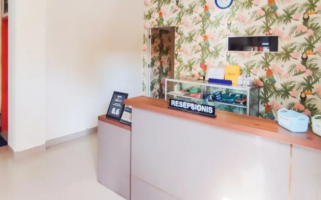 Urbanview Hotel Falah Residence Syariah By RedDoorz