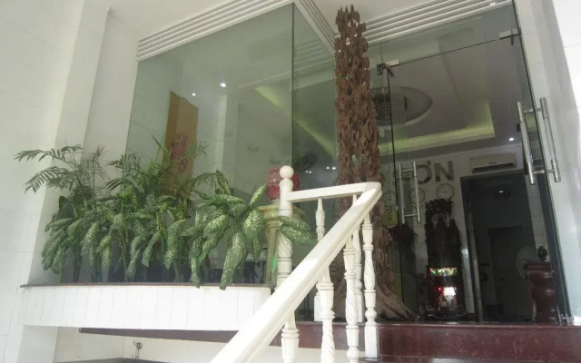 Hotel Cao Son