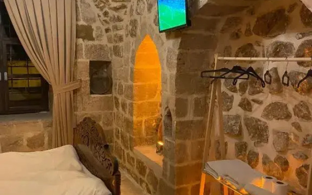 Madam Mari Konağı Butik Otel