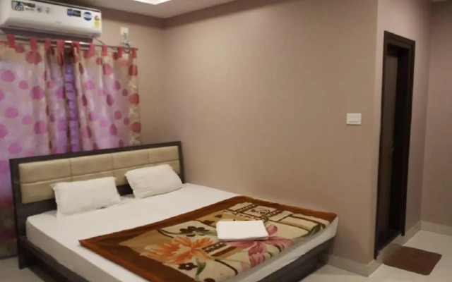 Hotel Raj Palace